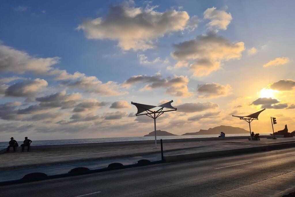 마사틀란 Departamento Cerca Del Malecon Y Zona Dorada 아파트 외부 사진