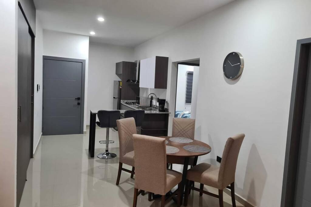 마사틀란 Departamento Cerca Del Malecon Y Zona Dorada 아파트 외부 사진